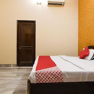 Hotel O Mukund Resort